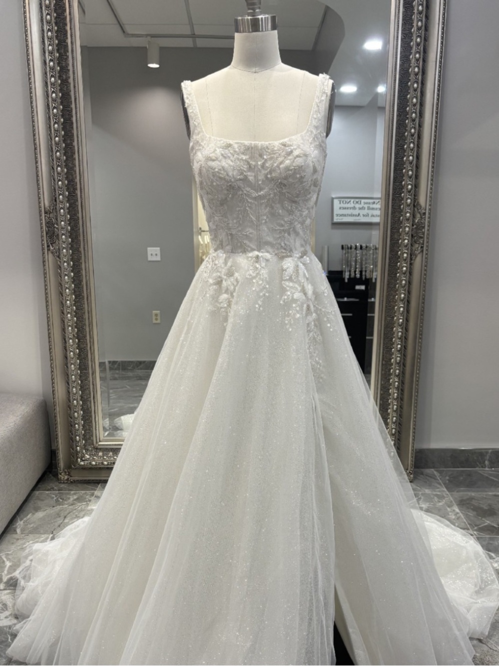 Allure Bridals Abella E404 Pallas
